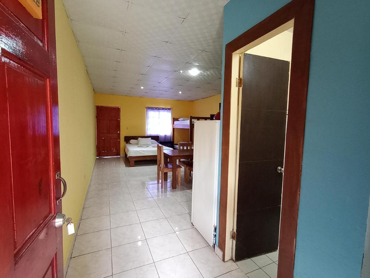 Sun Havens Apartments & Suites Bocas del Toro Zewnętrze zdjęcie